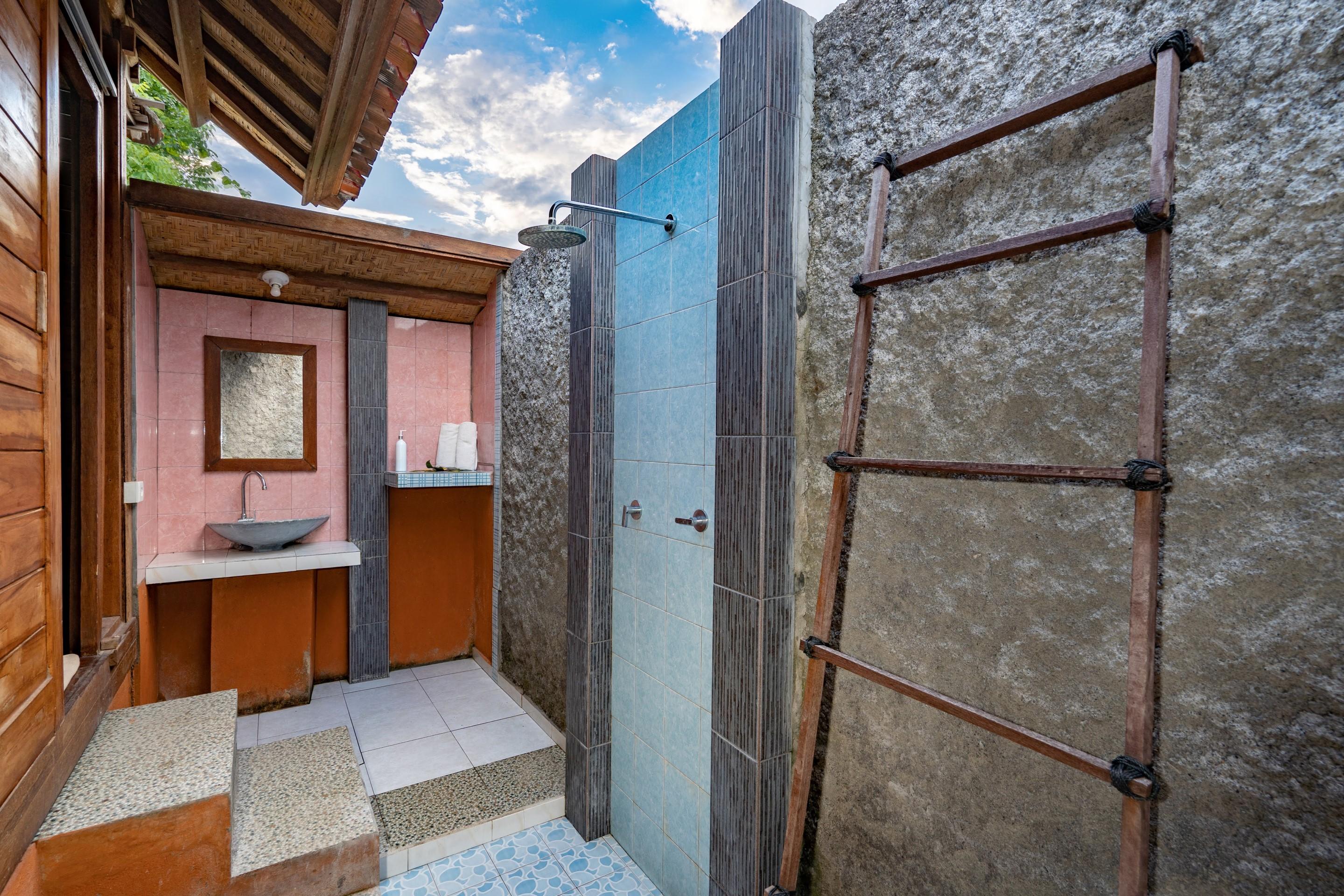 Dream Beach Inn Lembongan Exterior photo