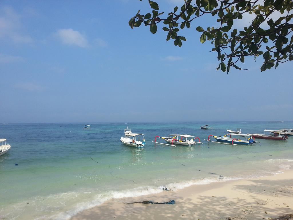 Dream Beach Inn Lembongan Exterior photo