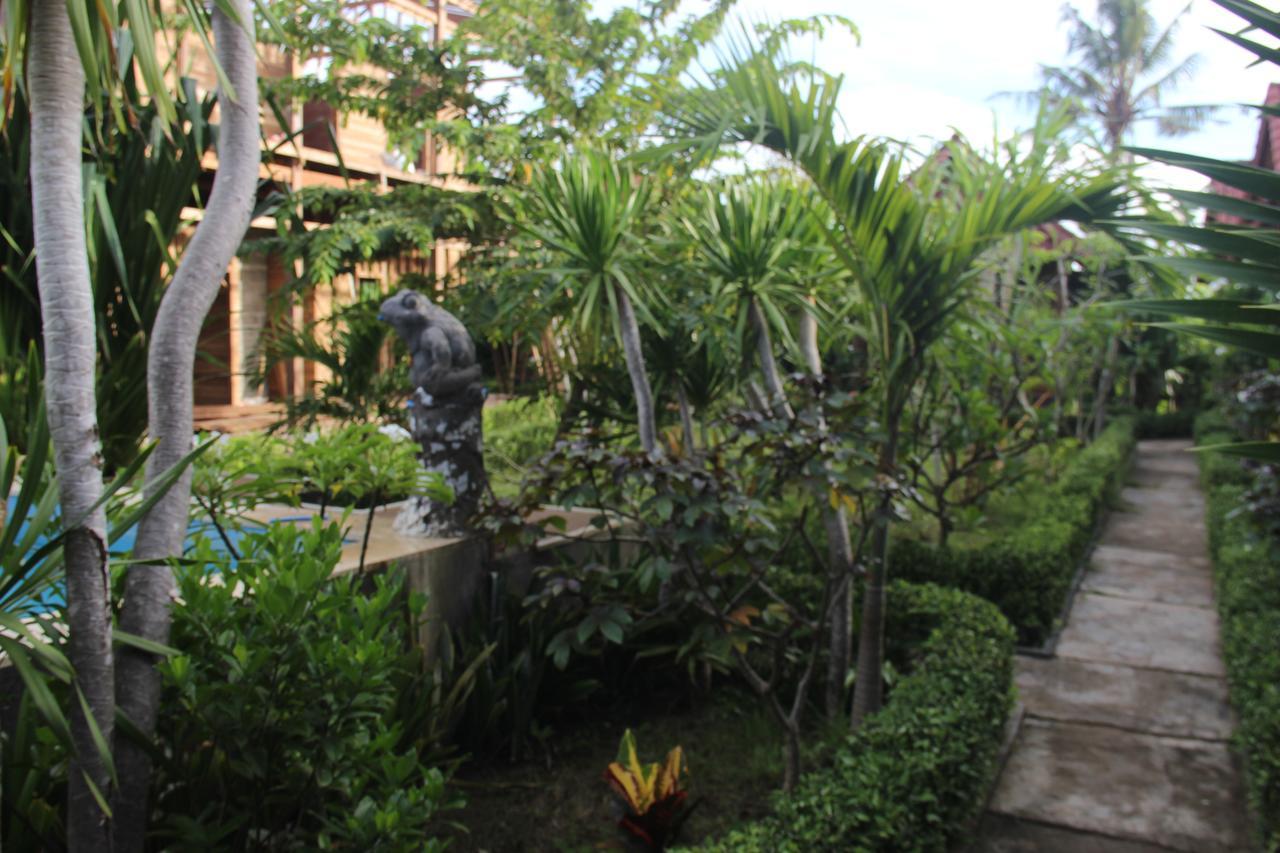 Dream Beach Inn Lembongan Exterior photo