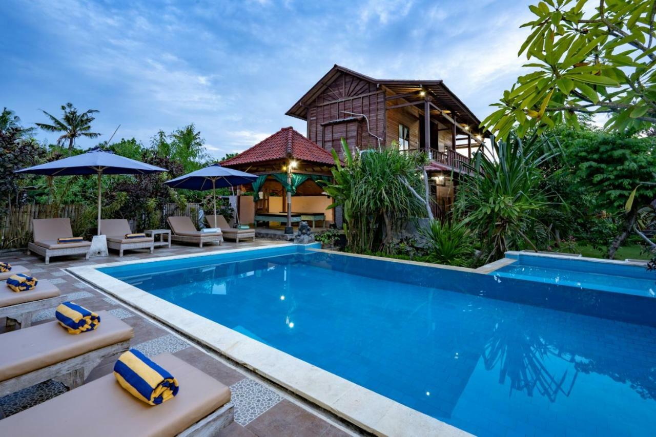 Dream Beach Inn Lembongan Exterior photo