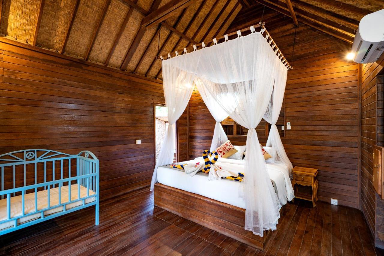 Dream Beach Inn Lembongan Exterior photo
